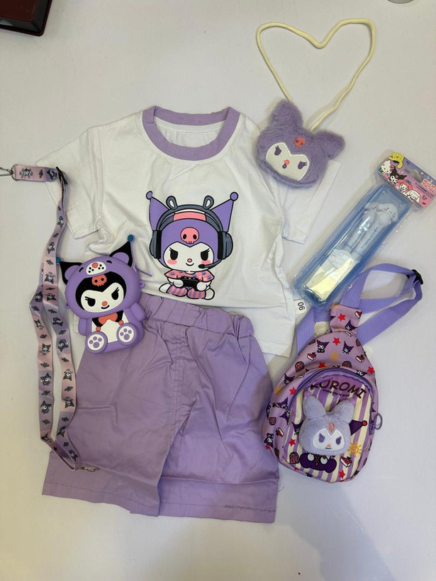 تیشرت شلوارک کرومی به همراه کیف